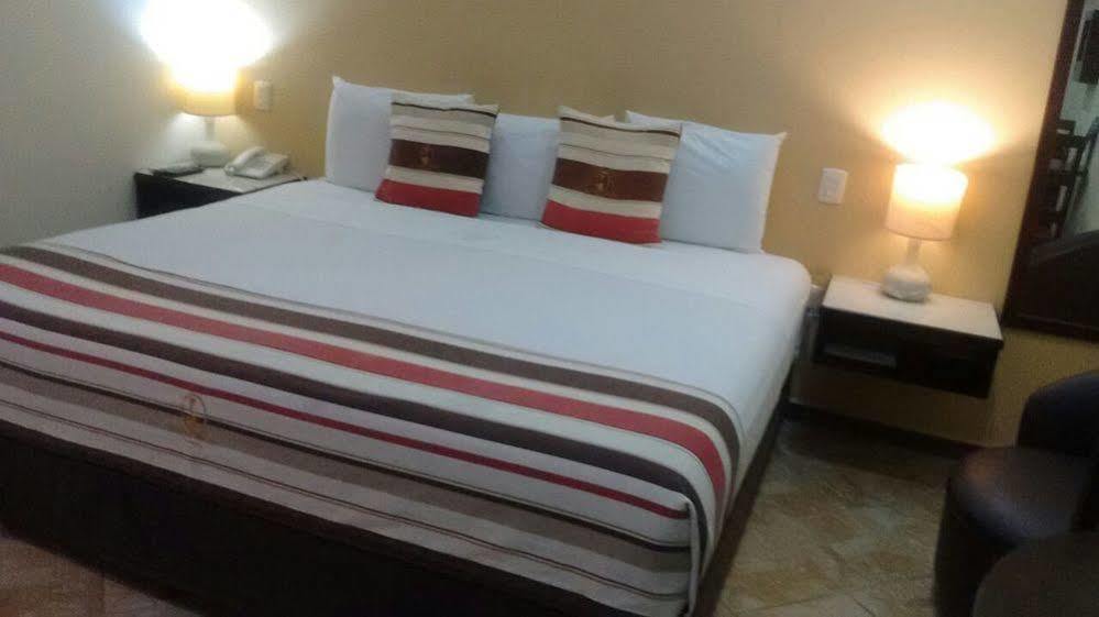 Madero Suites Coatzacoalcos Eksteriør bilde