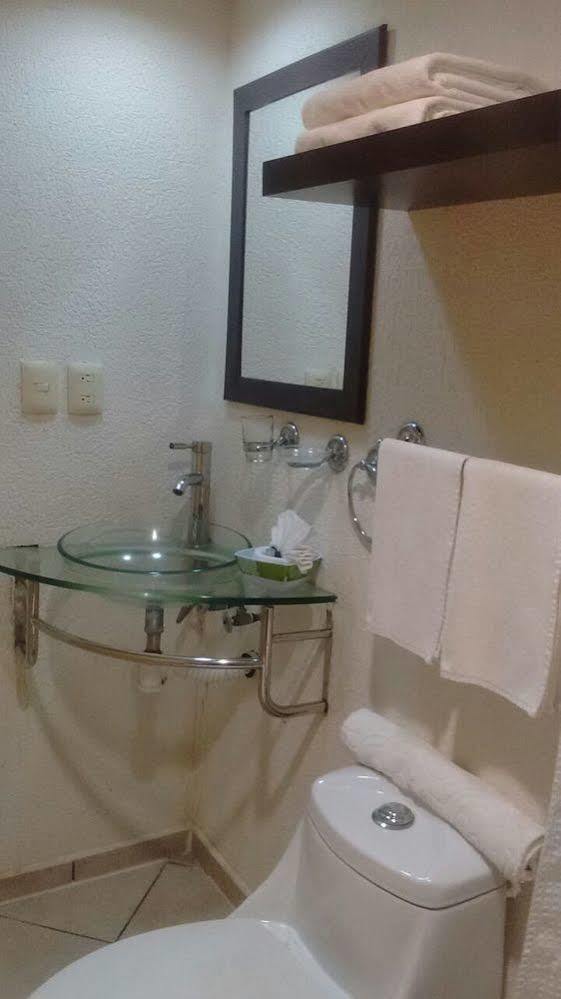 Madero Suites Coatzacoalcos Eksteriør bilde